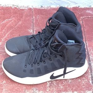 Nike Hyperdunk 2016 (844368-001)